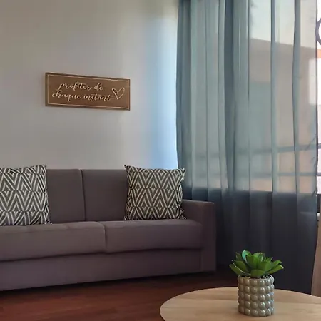 La Maison Douce *